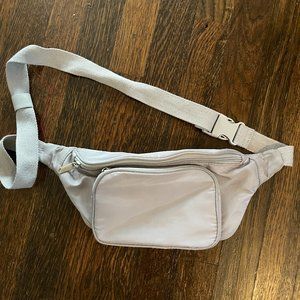 Wild Fable Gray Fanny Pack